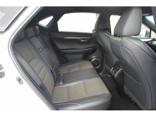 TOYOTA LEXUS NX300 2017 Image 31