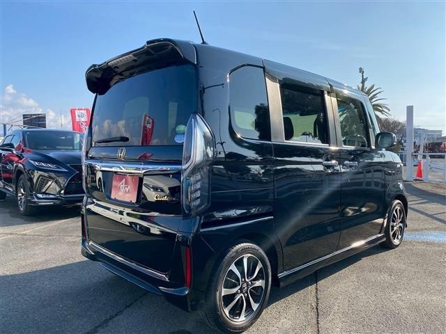 HONDA N BOX CUSTOM 2018 Image 31