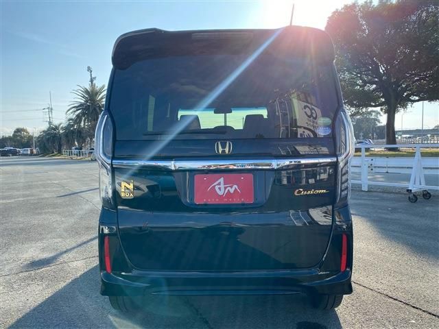 HONDA N BOX CUSTOM 2018 Image 31