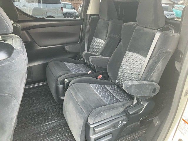 TOYOTA VELLFIRE 2015 Image 31