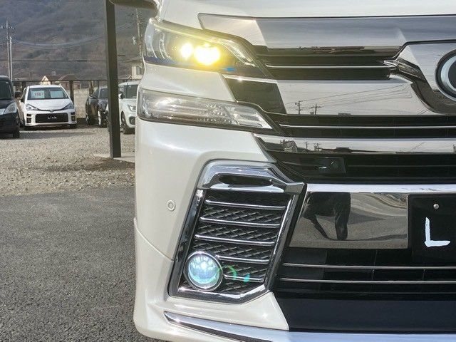TOYOTA VELLFIRE 2015 Image 31