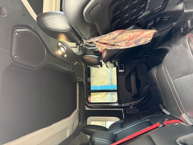 JEEP WRANGLER UNLIMI 2020 Image 31