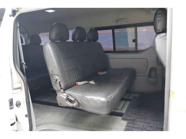 TOYOTA REGIUSACE VAN 4WD 2009 Image 31