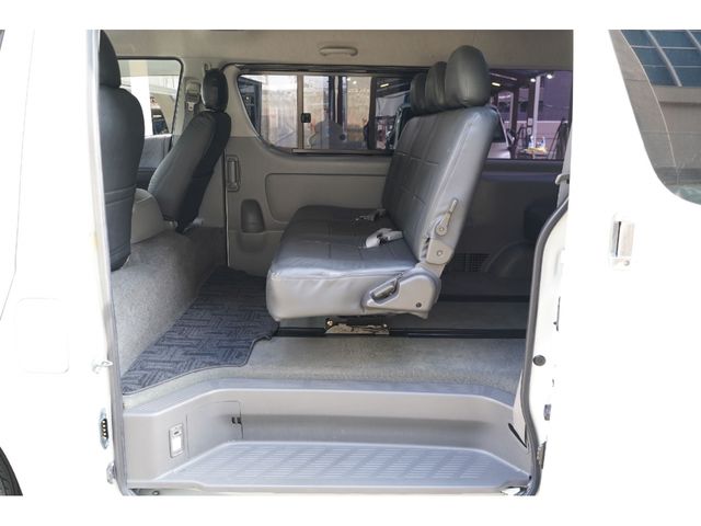 TOYOTA REGIUSACE VAN 4WD 2009 Image 31