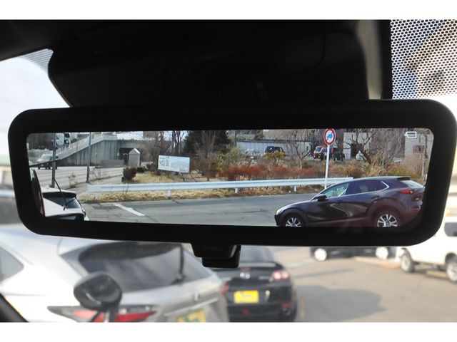 TOYOTA HIACE VAN 4WD 2026 Image 31