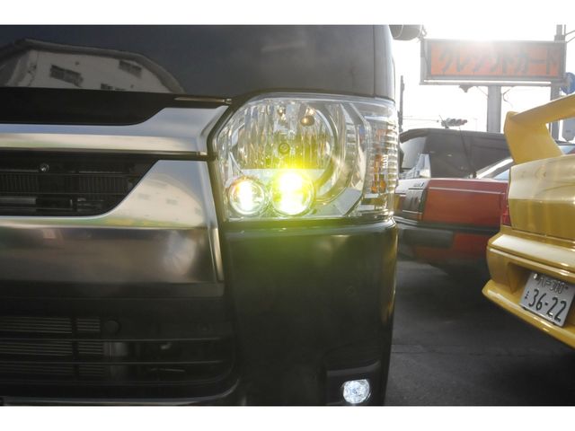 TOYOTA HIACE VAN 4WD 2026 Image 31