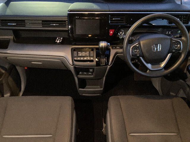 HONDA STEPWAGON 4WD 2017 Image 31