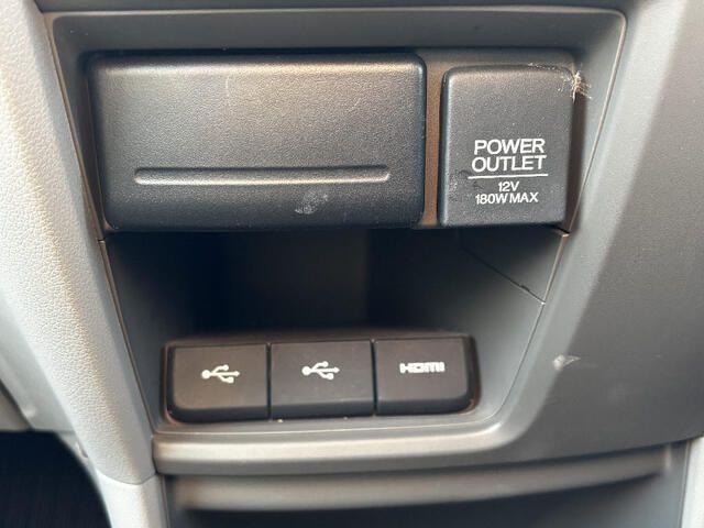 HONDA STEPWAGON 4WD 2017 Image 31