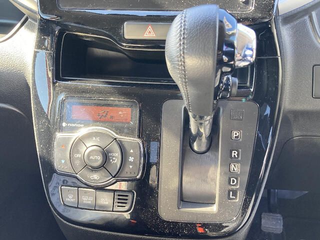 SUZUKI SOLIO BANDIT 4WD 2017 Image 31