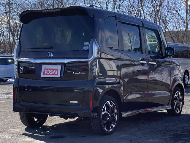 HONDA N BOX CUSTOM 4WD 2020 Image 31