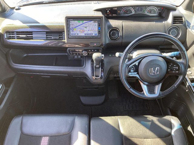 HONDA N BOX CUSTOM 4WD 2020 Image 31