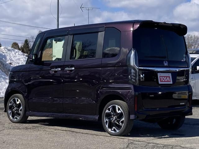 HONDA N BOX CUSTOM 4WD 2020 Image 31