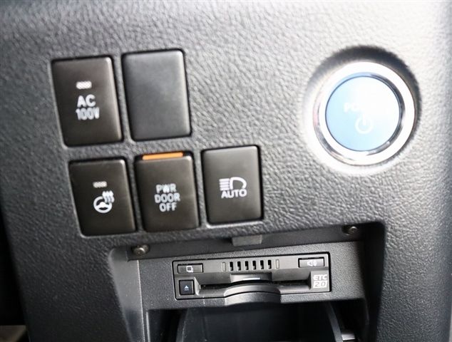 TOYOTA ALPHARD 4WD 2020 Image 31