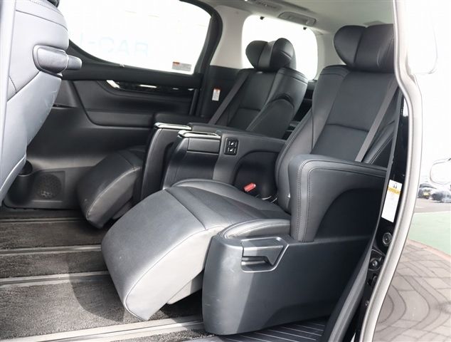 TOYOTA ALPHARD 4WD 2020 Image 31