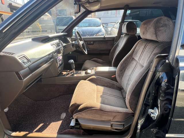 NISSAN GLORIA HARDTOP 1988 Image 31