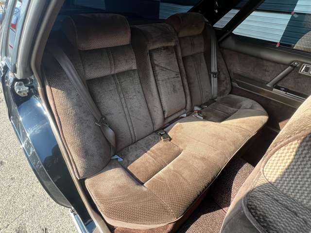 NISSAN GLORIA HARDTOP 1988 Image 31