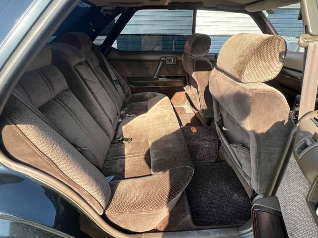 NISSAN GLORIA HARDTOP 1988 Image 31