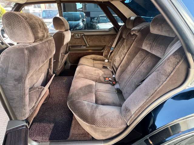 NISSAN GLORIA HARDTOP 1988 Image 31