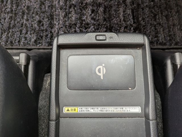 TOYOTA NOAH HYBRID 4WD 2014 Image 31