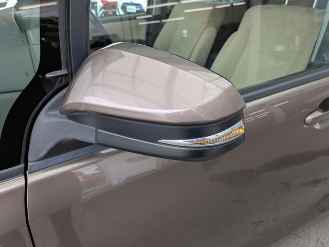 TOYOTA NOAH HYBRID 4WD 2014 Image 31