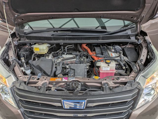 TOYOTA NOAH HYBRID 4WD 2014 Image 31
