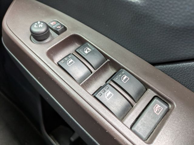 TOYOTA TANK 2017 Image 31