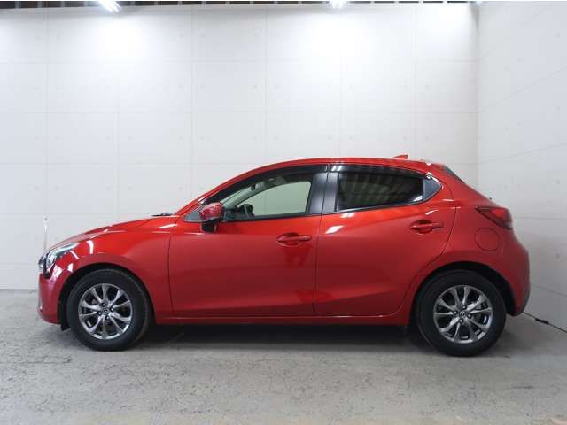 MAZDA DEMIO 2017 Image 31