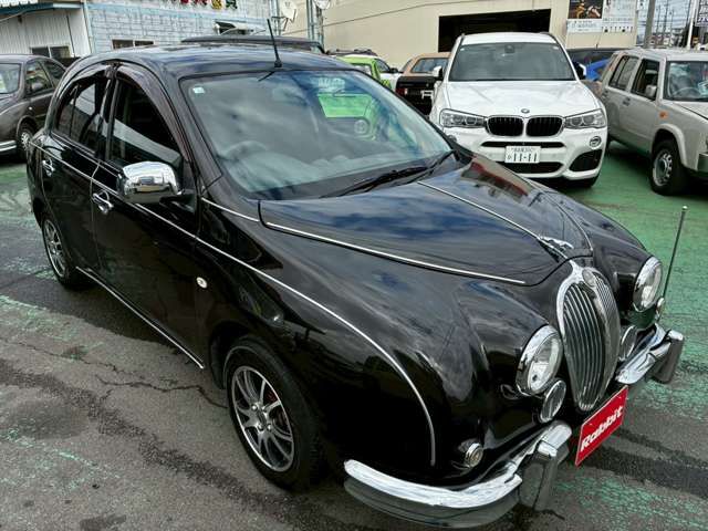 MITSUOKA VIEWT 2012 Image 31