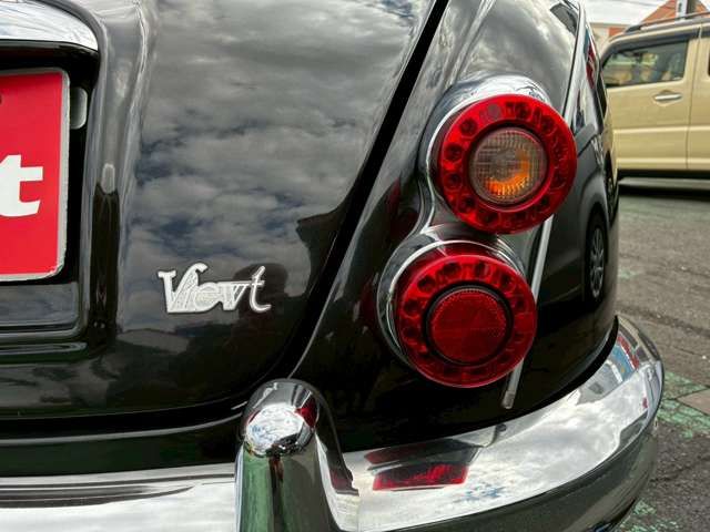 MITSUOKA VIEWT 2012 Image 31