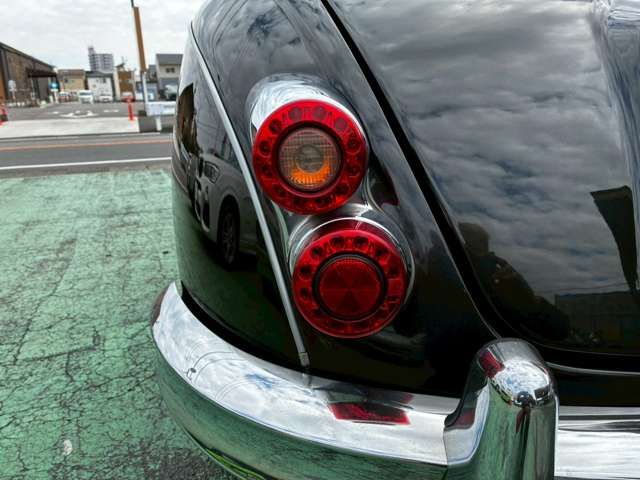 MITSUOKA VIEWT 2012 Image 31