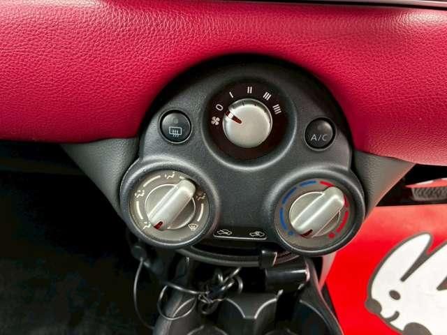 MITSUOKA VIEWT 2012 Image 31