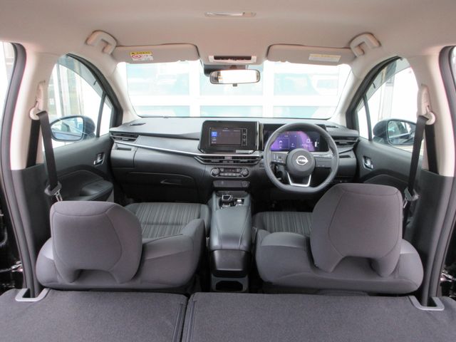NISSAN NOTE 4WD 2024 Image 31