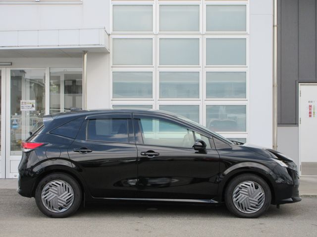 NISSAN NOTE 4WD 2024 Image 31