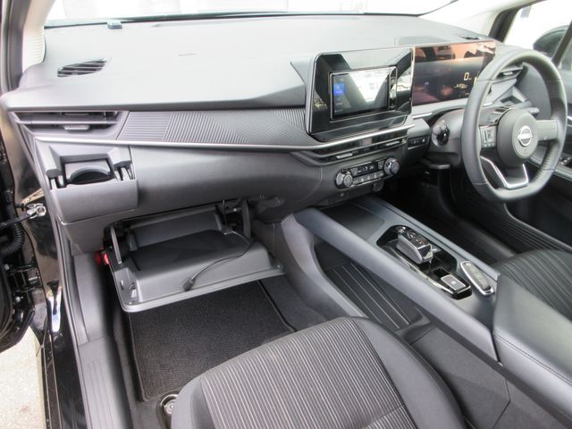 NISSAN NOTE 4WD 2024 Image 31