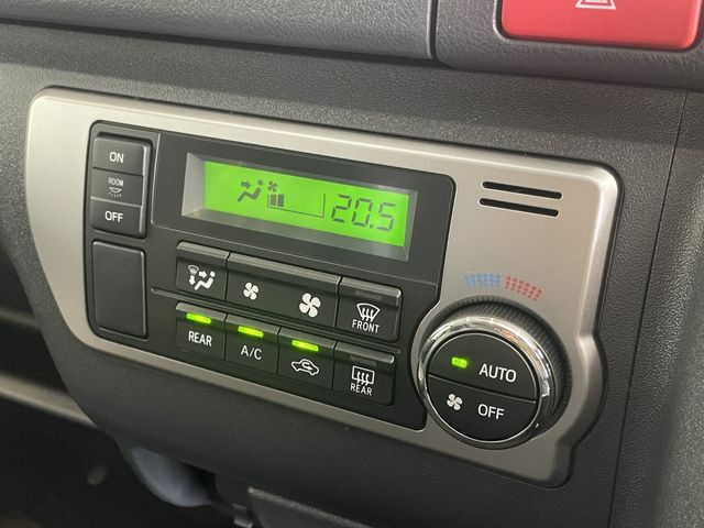 TOYOTA HIACE WAGON 2025 Image 31