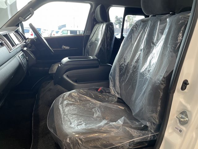 TOYOTA HIACE WAGON 2025 Image 31