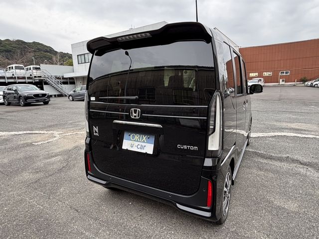 HONDA N BOX CUSTOM 2024 Image 31