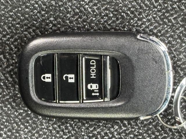 HONDA N BOX CUSTOM 2024 Image 31