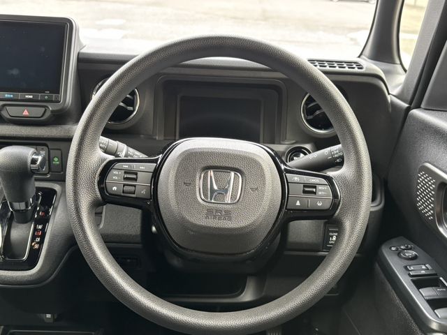 HONDA N BOX CUSTOM 2024 Image 31