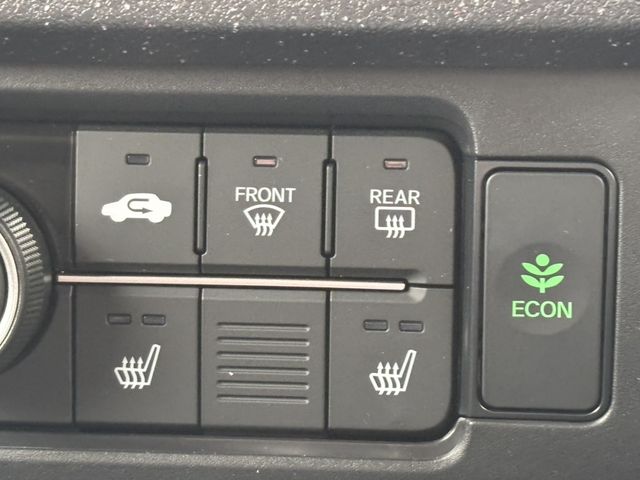 HONDA N BOX CUSTOM 2024 Image 31