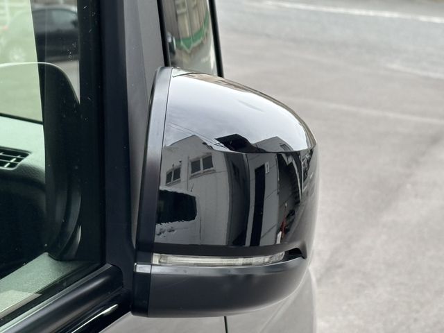 HONDA N BOX CUSTOM 2024 Image 31