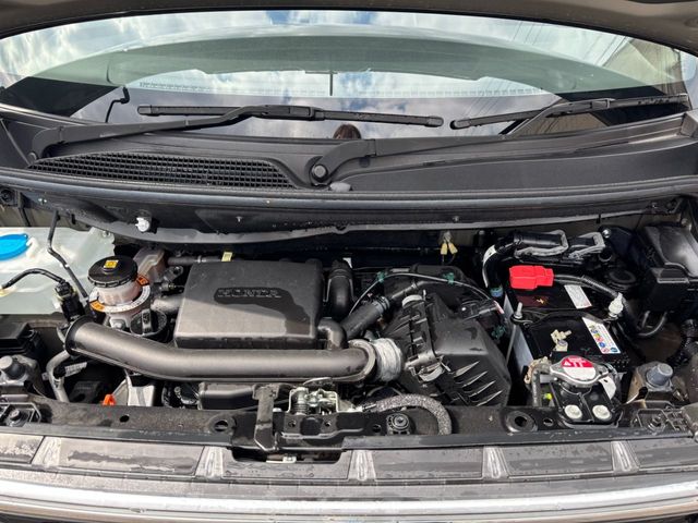 HONDA N BOX CUSTOM 2024 Image 31