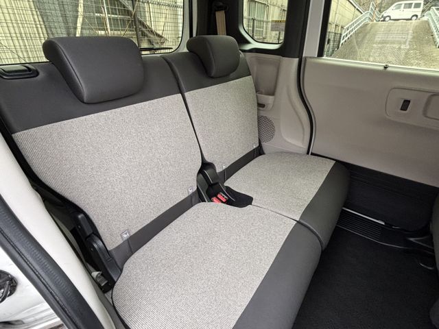 HONDA N BOX 2024 Image 31