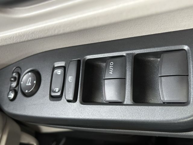 HONDA N BOX 2024 Image 31