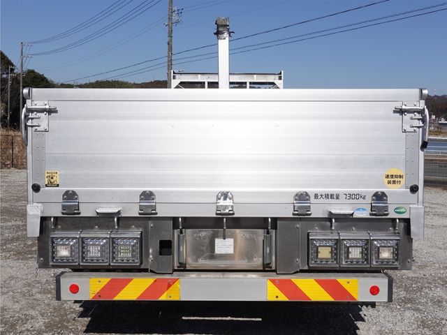 MITSUBISHI FUSOU FIGHTER 2015 Image 31