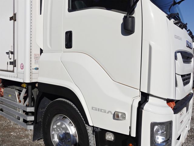 ISUZU GIGA 2017 Image 31
