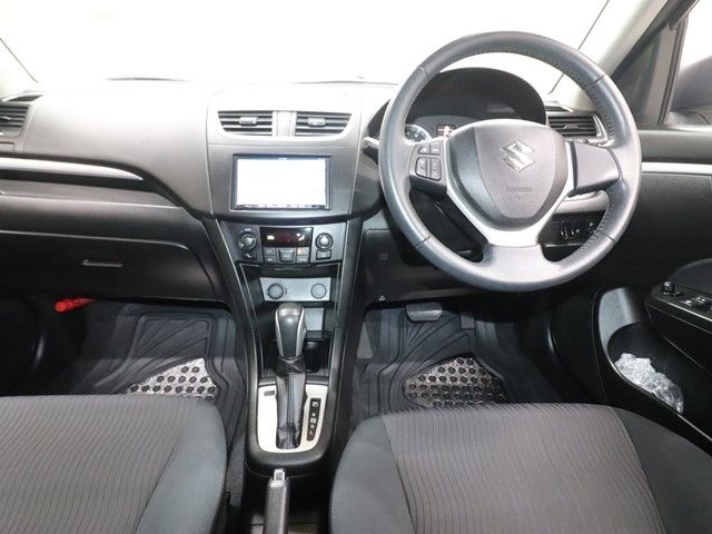 SUZUKI SWIFT 2011 Image 31