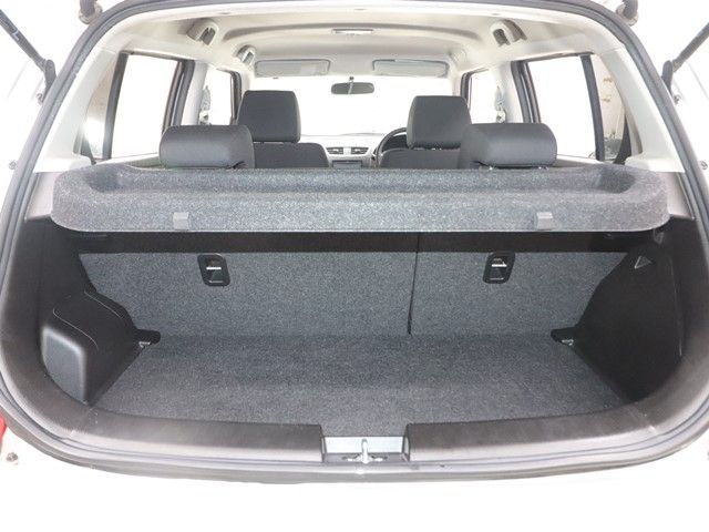 SUZUKI SWIFT 2011 Image 31