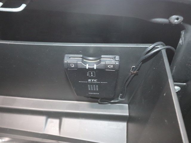 SUZUKI SWIFT 2011 Image 31