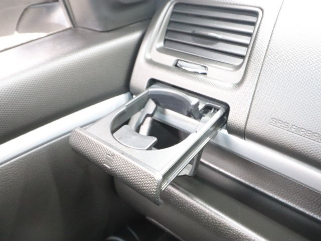 SUZUKI SWIFT 2011 Image 31